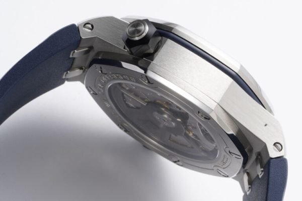 Audemars Piguet Royal Oak Offshore Diver</br> 42 mm, Blue </br> Ref. 15720ST.OO.A027CA.01 - Image 2