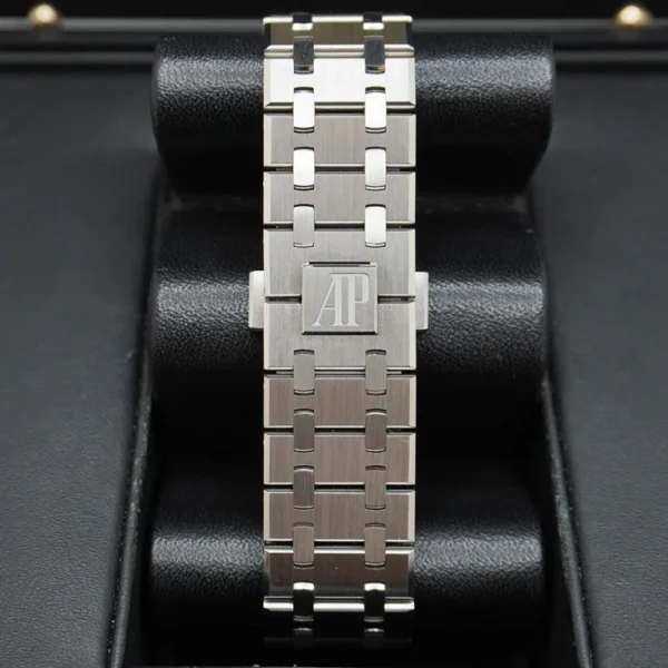 Audemars Piguet Royal Oak</br> 41 mm, Blue </br> Ref. 26240ST.OO.1320ST.05 - Image 6