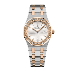Audemars Piguet Royal Oak</br> 33 mm, Silver </br> Ref. 67651SR.ZZ.1261SR.01