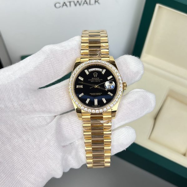 Rolex Day-Date Replica Watch 18K Gold Wrapped Black Dial With Diamond Bezel GM V2 40mm