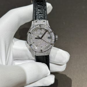 Hublot Classic Fusion Replica Watch With Full Moissanite Diamonds 33mm
