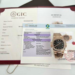 Patek Philippe 5711 Natural Diamond Replica Watch 18K Gold Wrapped 40mm
