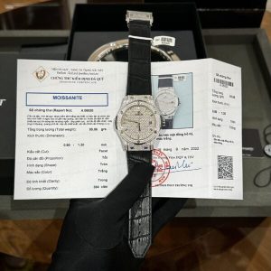Hublot Replica Watch Classic Fusion Custom Full Moissanite Diamonds 42mm