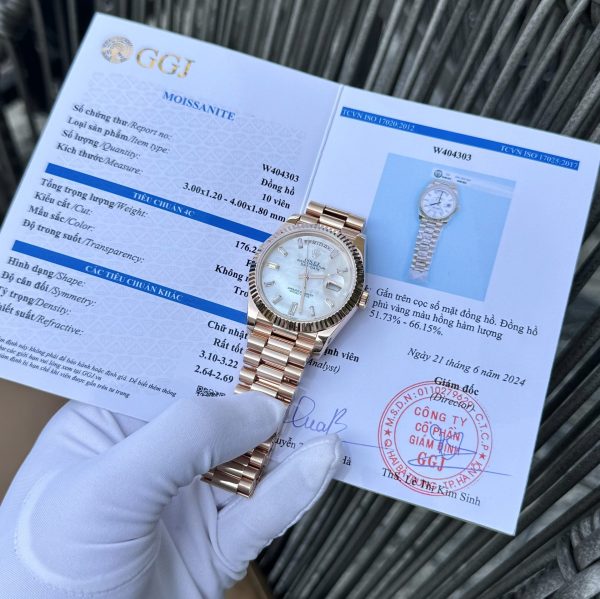 Rolex Best Fake Watch Day-Date Mother Of Pearl Dial Moissanite Gold Wrapped GM Factory 40mm