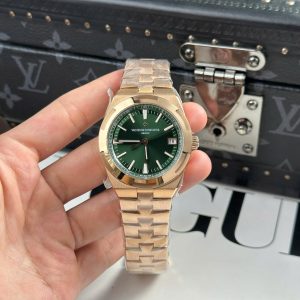 Vacheron Constantin Replica Watch Overseas 4500V Dial Green 41mm